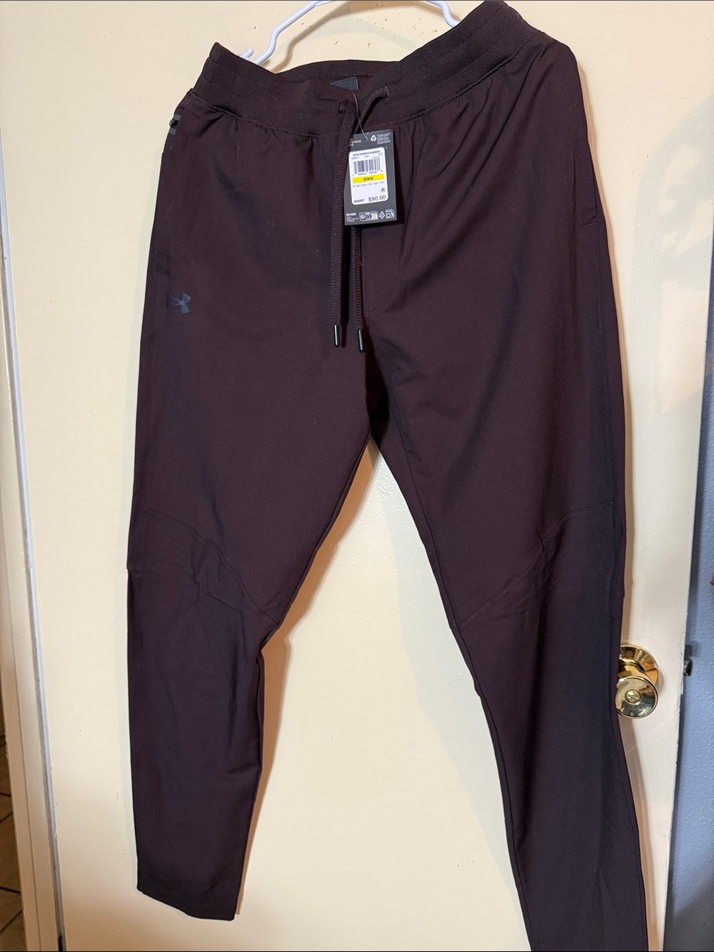 Under Armour Men’s Maroon/Burgundy Athletic Jogger Pants